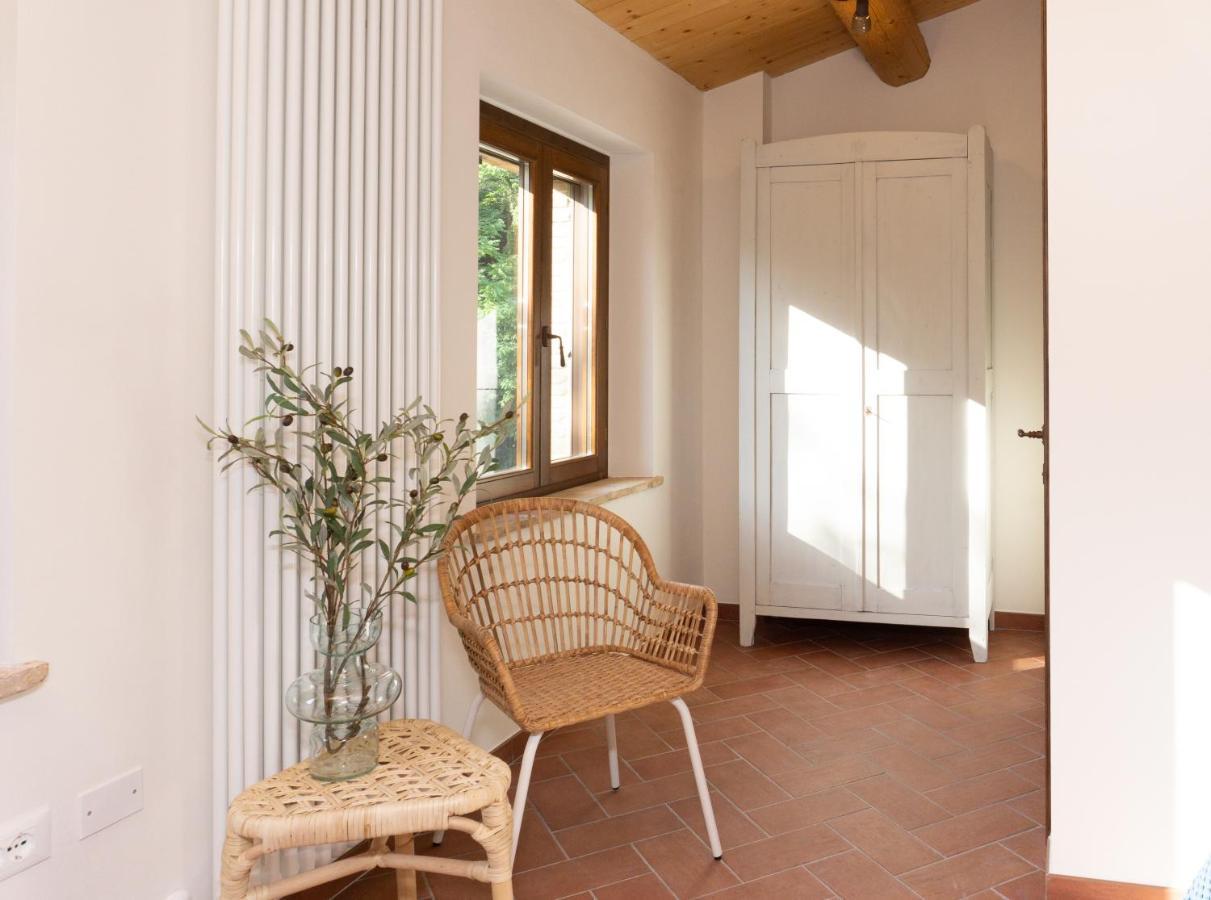 B&B Casa Cuccagna Fratte Rosa Exterior photo